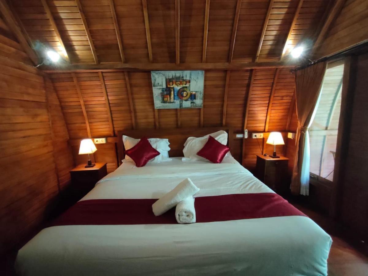 Bougainvillea Bungalow Batumadeg Экстерьер фото