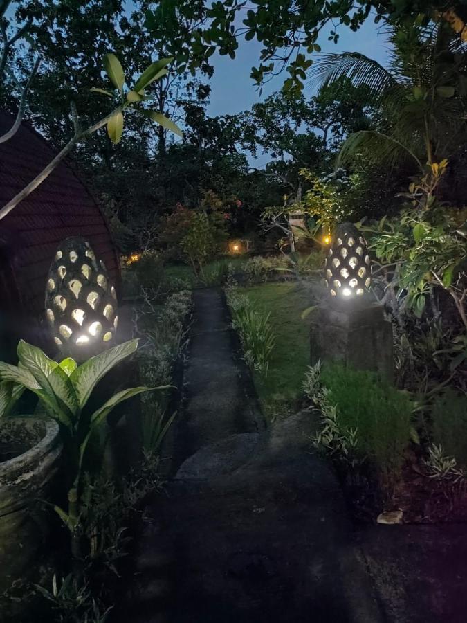Bougainvillea Bungalow Batumadeg Экстерьер фото