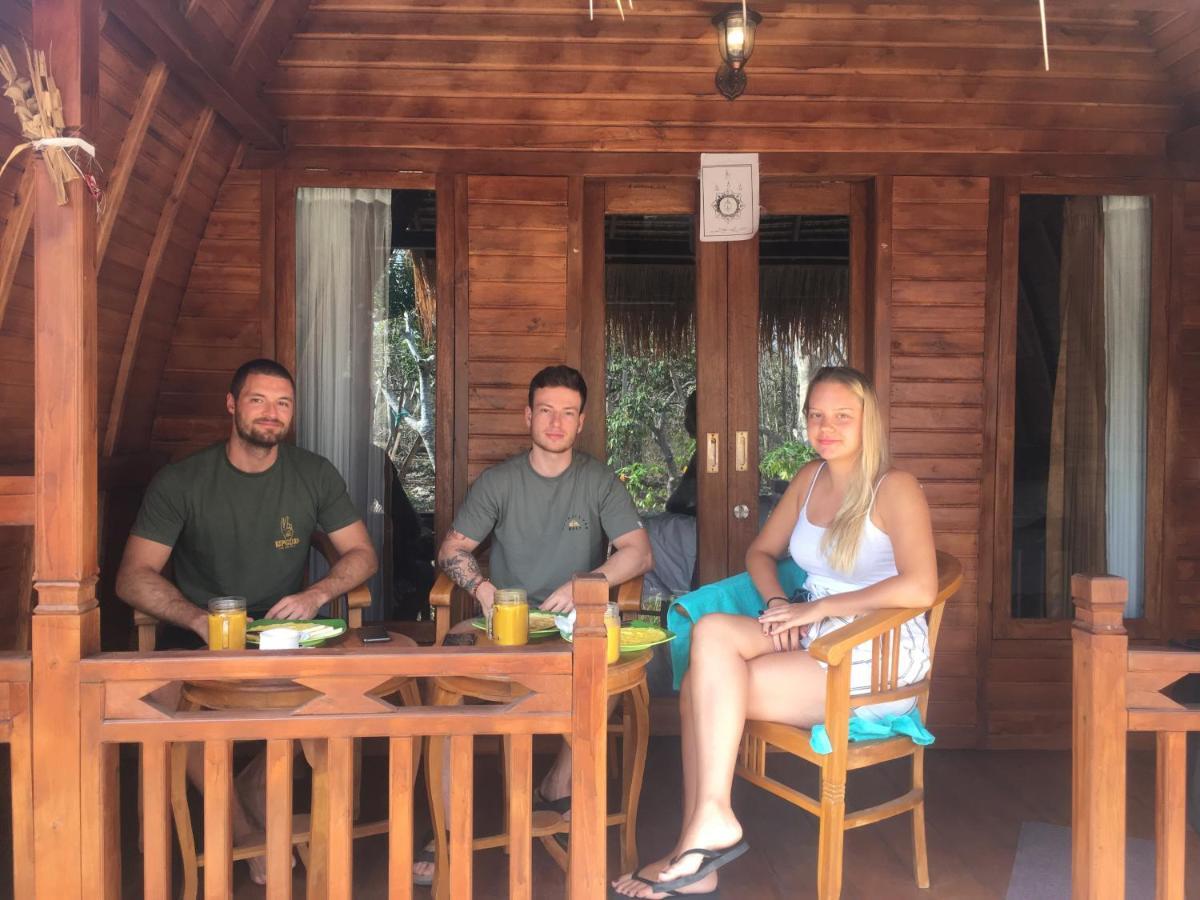 Bougainvillea Bungalow Batumadeg Экстерьер фото