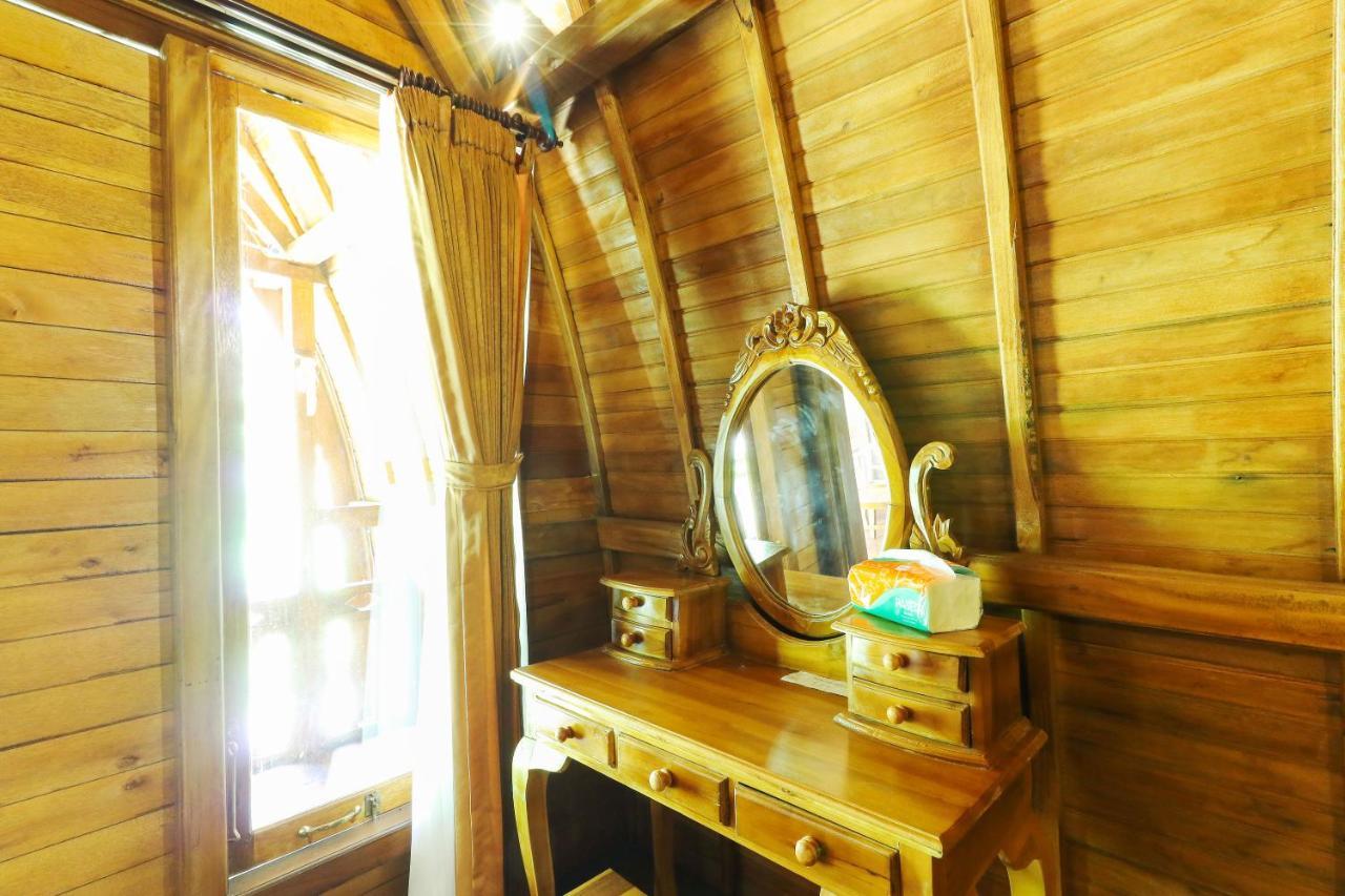 Bougainvillea Bungalow Batumadeg Экстерьер фото